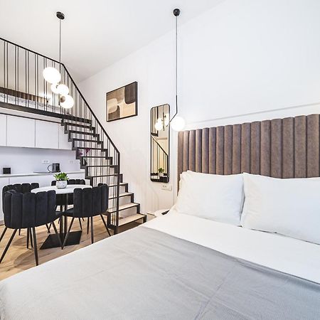 Belong Boutique Apartments Zagreb Bagian luar foto