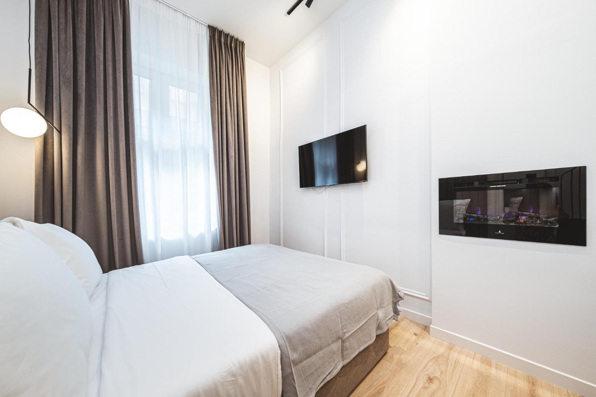 Belong Boutique Apartments Zagreb Bagian luar foto