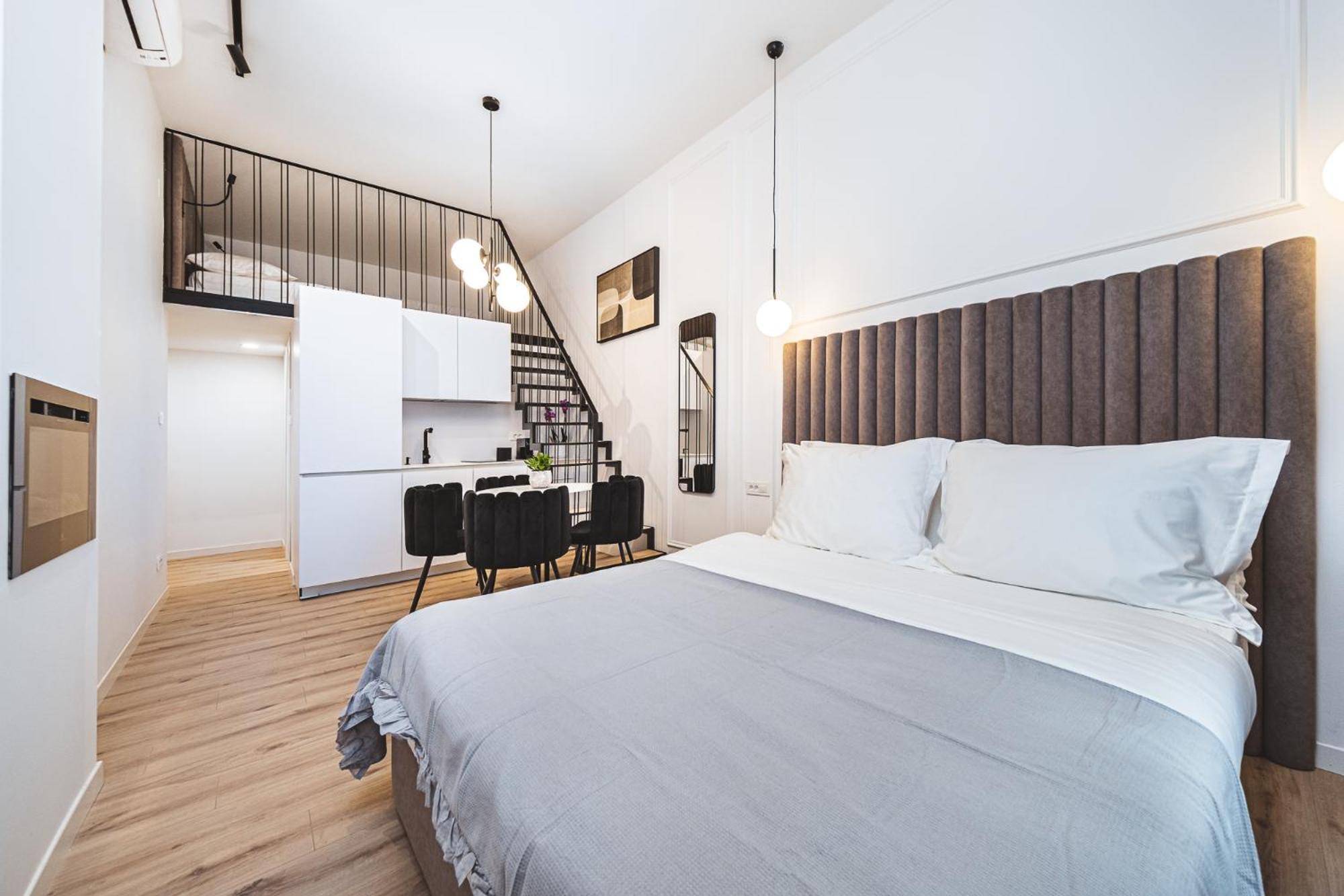 Belong Boutique Apartments Zagreb Bagian luar foto